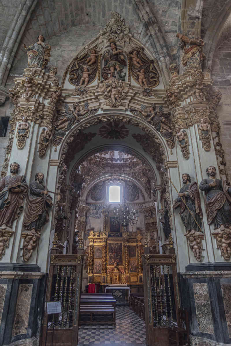 Comunidad Foral de Navarra 011 - Tudela - catedral de Santa María - capilla del Espíritu Santo.jpg